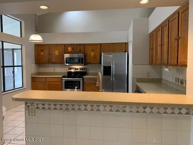Building Photo - 1098 Elmsford St NW
