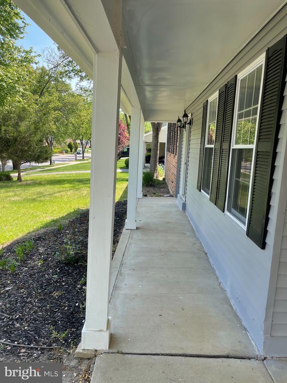 Building Photo - 13301 Coldwater Dr