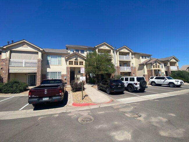 Building Photo - 5745 N Genoa Way