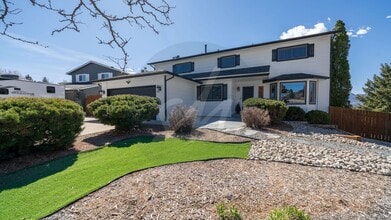 Building Photo - Remodeled Gem in Briargate