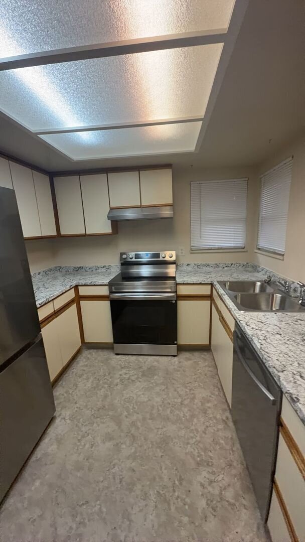 Building Photo - 971 Moorings Dr