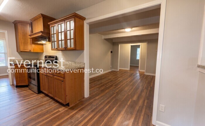 Building Photo - 8474 Charleston Dr