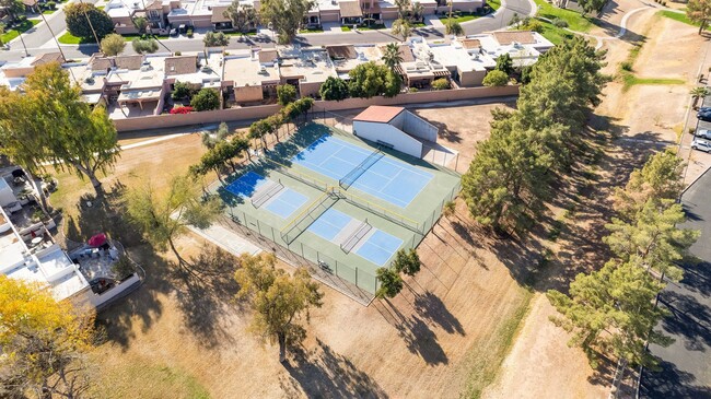 Building Photo - Luxury Living in the Heart of McCormick Ranch!