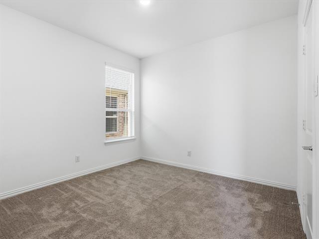 Building Photo - 1018 Sassafras Dr