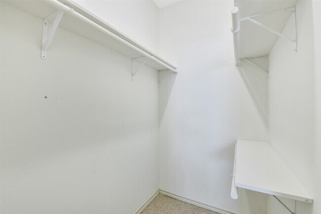 Building Photo - 165 Magnolia Bend