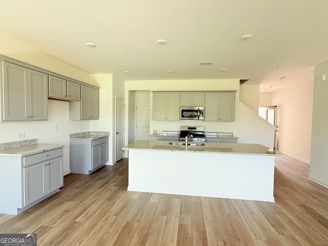 Building Photo - 2557 Adventure Way