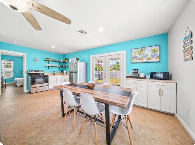 Building Photo - 1261 Bonefish Ct
