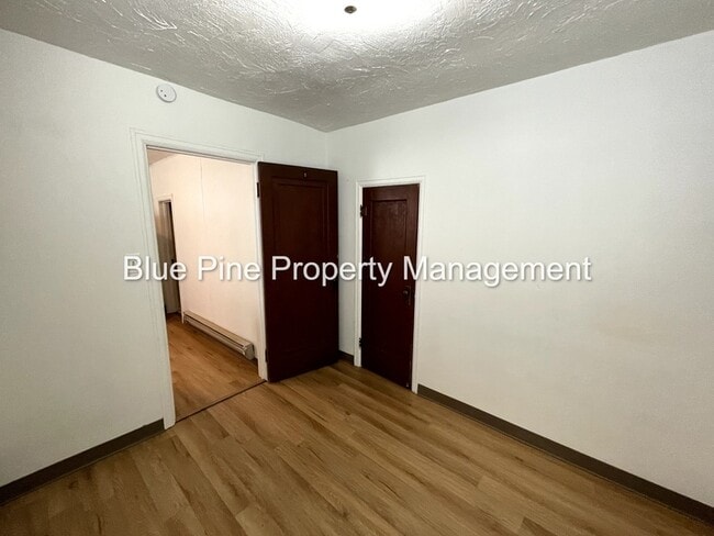Building Photo - 157 E Elva St