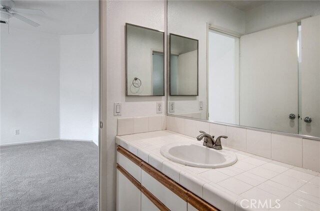 Building Photo - 19646 Orviento Dr