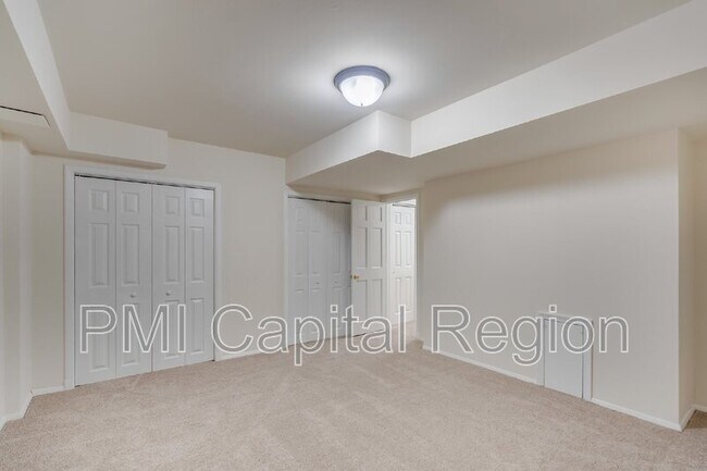 Building Photo - 7021 Whittier Blvd