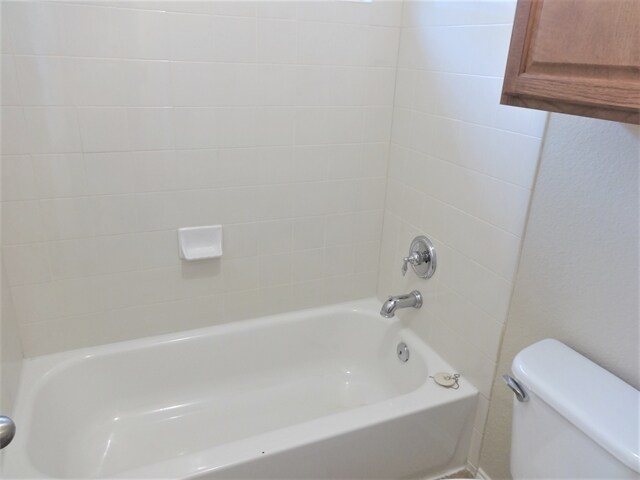 Building Photo - 9501 Navarro St