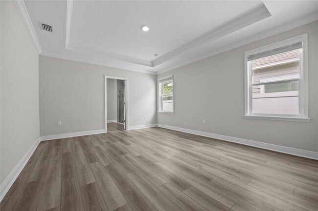 Building Photo - 13732 SW 137th Ct