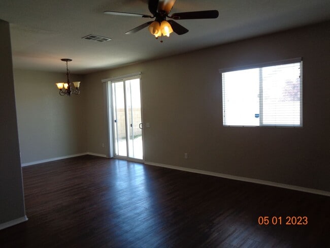 Building Photo - Beautiful 2 Story Home Offering 2548 sq. ft. and Built in 2005 with 3 Bedrooms plus office/additi...