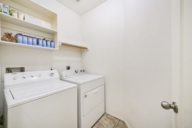 Building Photo - 18531 Windy Village Ln