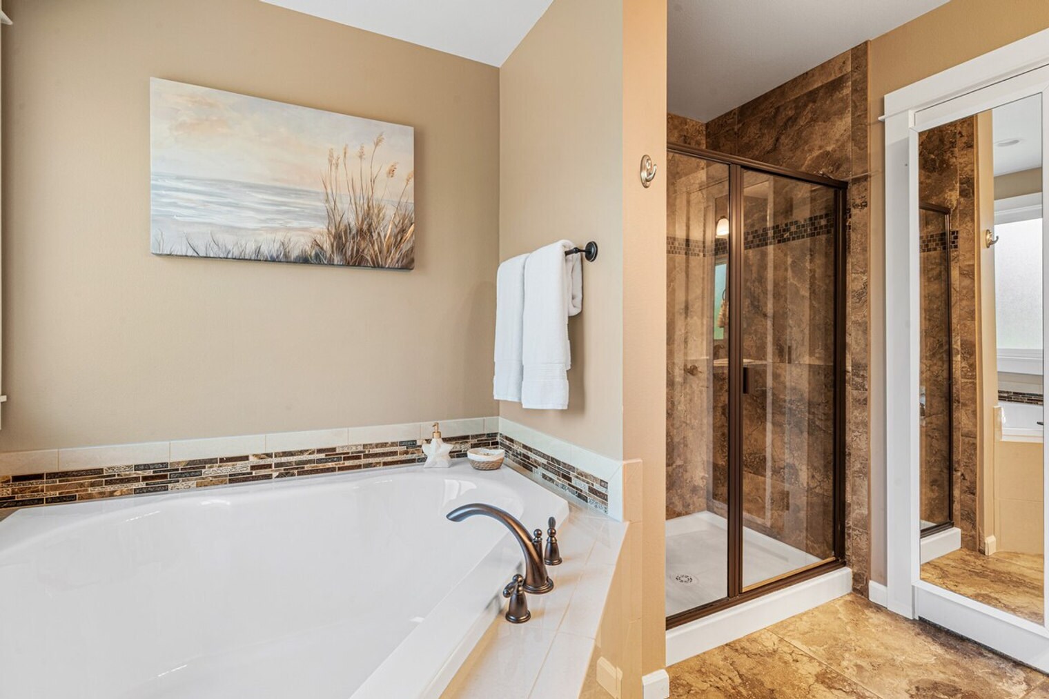 Building Photo - 2847 NE 178th St