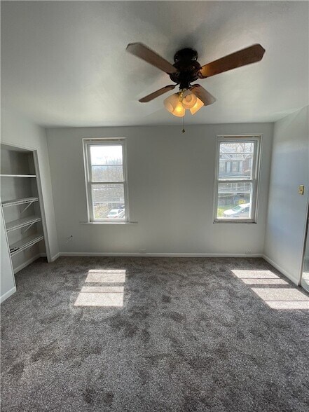 Building Photo - 1367 Montezuma St