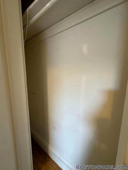 Building Photo - 1152 Commonwealth Ave