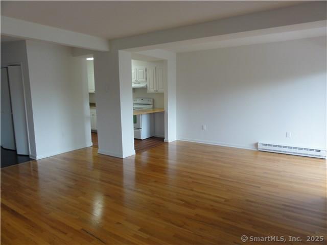 Building Photo - 500 Newfield Ave