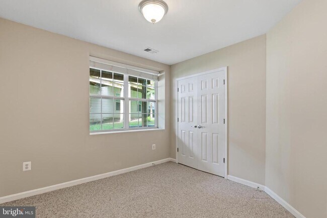 Building Photo - 1831 Cedar Cove Way