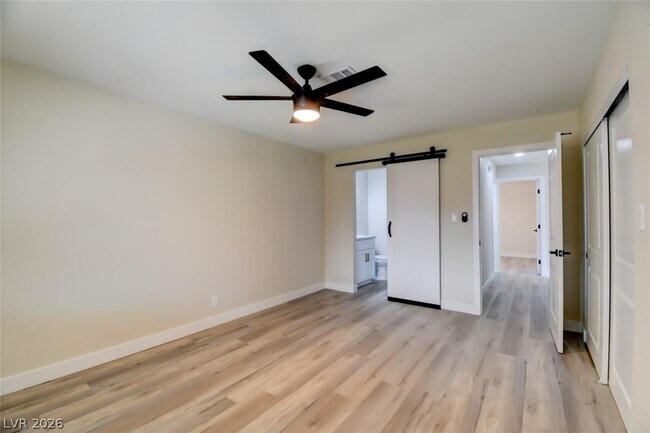 Building Photo - 4401 Vía Torino