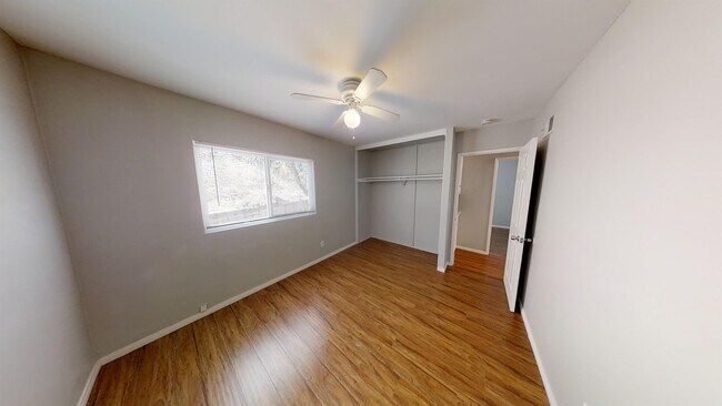 Building Photo - 5473 Maisel Way