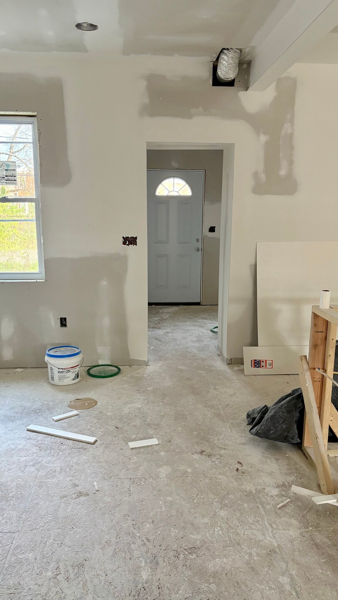 Building Photo - 2927 Oakley Ave