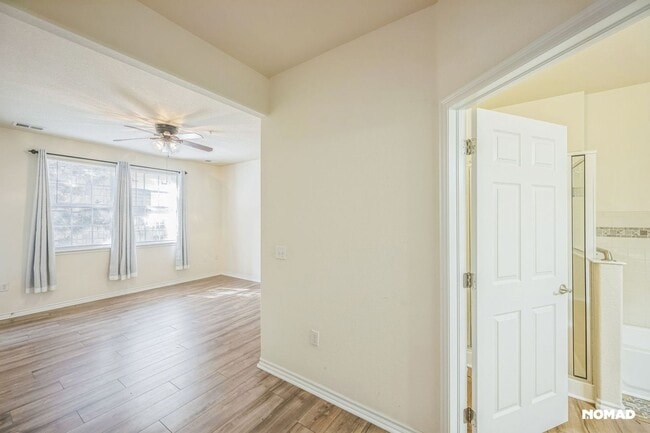 Building Photo - Charming 2BR Townhome in Broomfield
