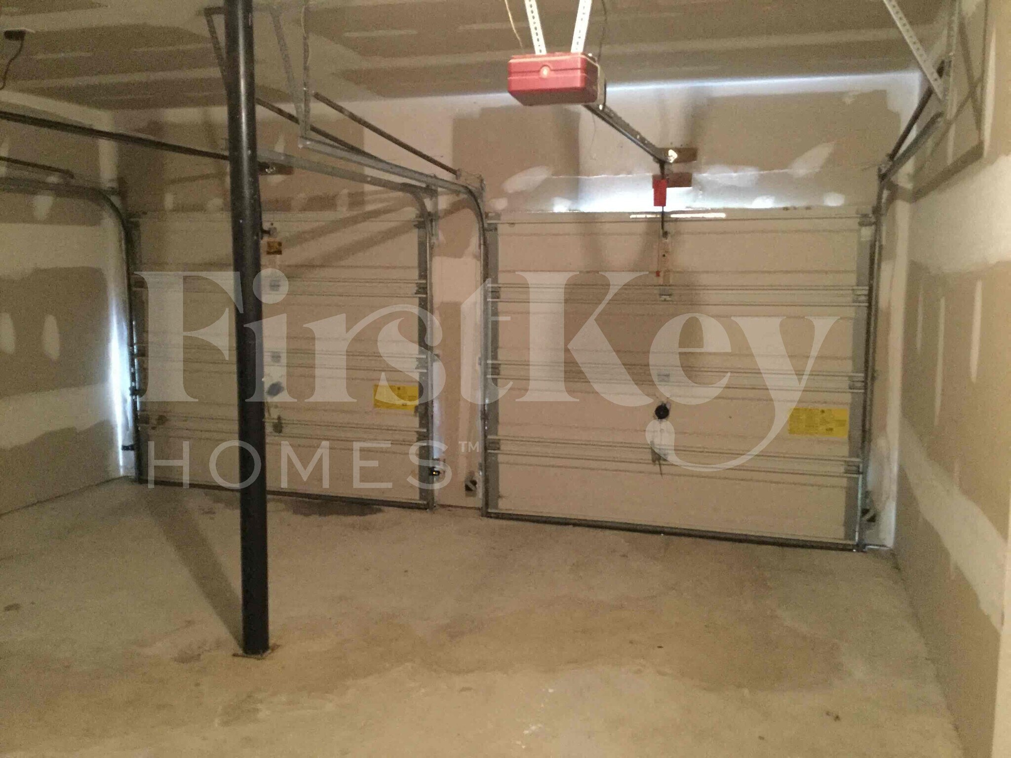Building Photo - 2324 Sandspring Dr SW