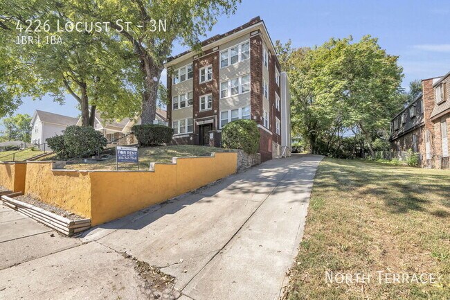 Building Photo - 4226 Locust St