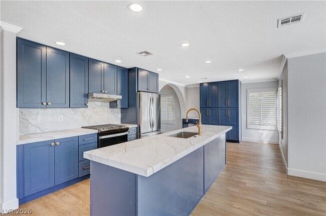 Building Photo - 2704 Fire Water Ct