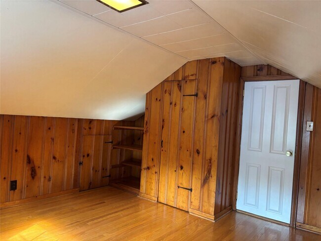 Building Photo - 50 Ackerman Pl