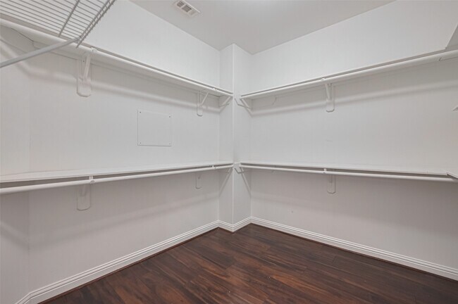 Building Photo - 15415 Addicks Stone Dr