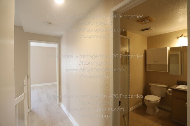 Building Photo - 2000 W Palmyra Ave