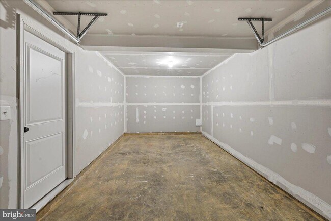 Building Photo - 27 Whimbrel Rd