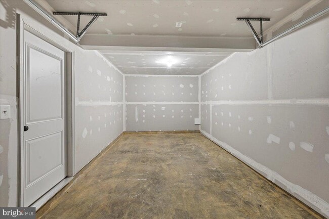 Building Photo - 31 Whimbrel Rd