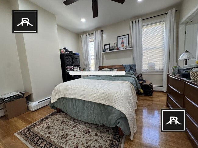 Building Photo - 1 bedroom in Brookline MA 02445