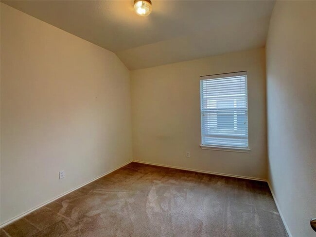 Building Photo - 1108 Alexandria Way