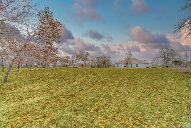 Building Photo - 185 Broken Star Trail