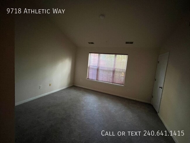 Building Photo - 9718 Athletic Way