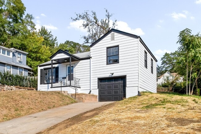 Building Photo - 3501 N 54th St