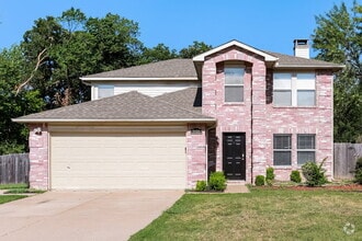 Building Photo - 9404 Glen Falls Ln