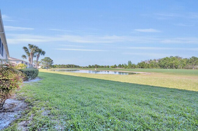 Building Photo - Golf Community Condo