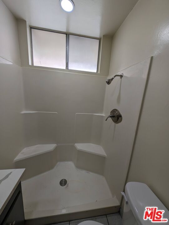 Building Photo - 3924 Huron Ave