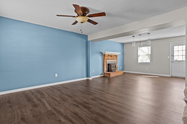 Building Photo - 5100 Egham Ct