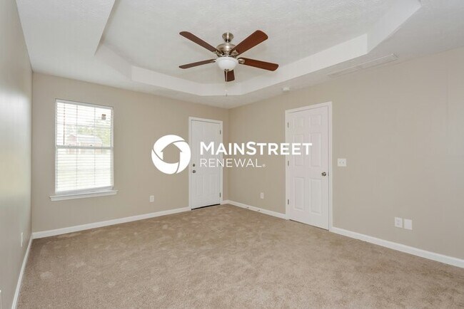 Building Photo - 3 Bedroom Pet-Friendly Home in Covington, GA with Main Street Renewal