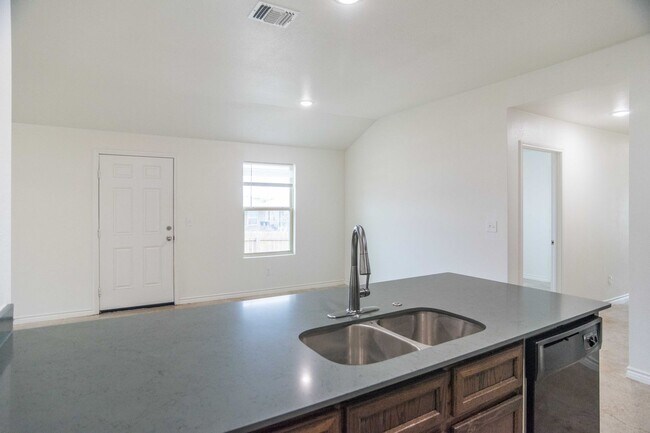 Building Photo - 2306 Duntov Dr