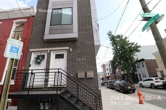 Building Photo - 2443 Jasper St