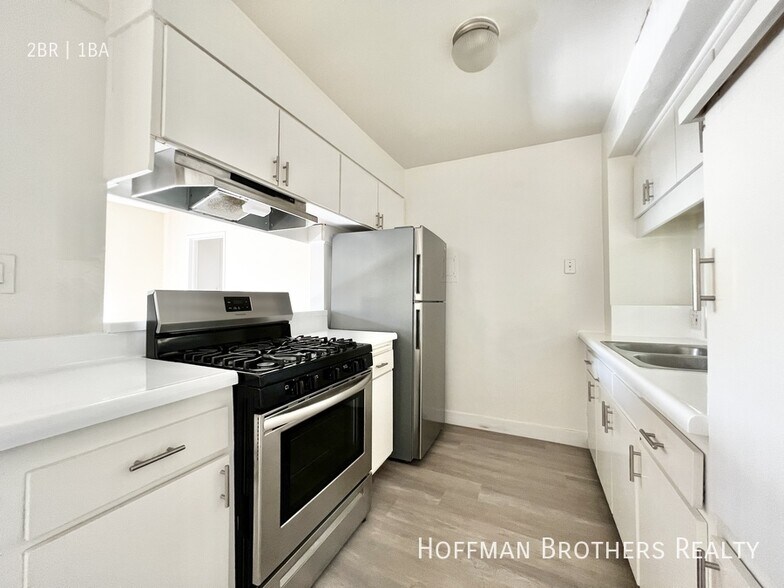 Building Photo - 4215 Don Tomaso Dr