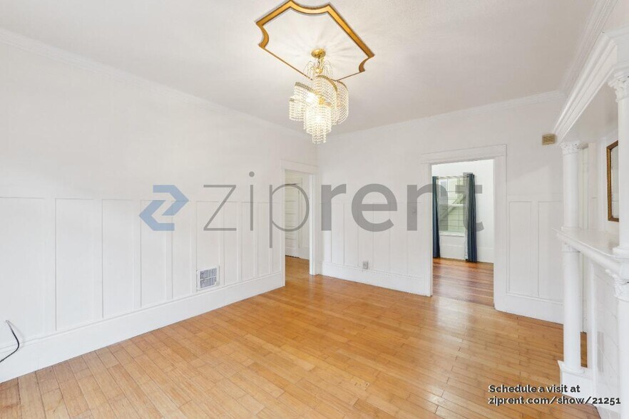 Building Photo - Unit