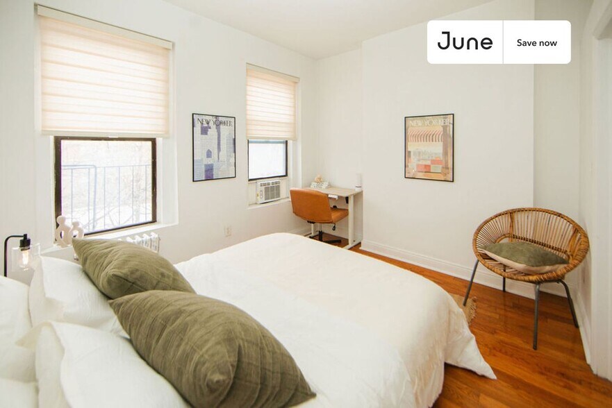 Building Photo - 715 E 5th St